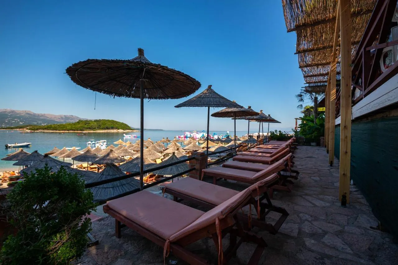 Hotel New Crystal Ksamil