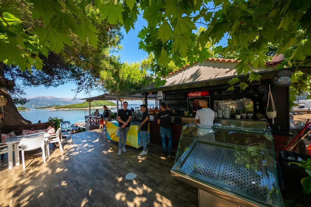 Hotel New Crystal Ksamil 3*,  Albanien